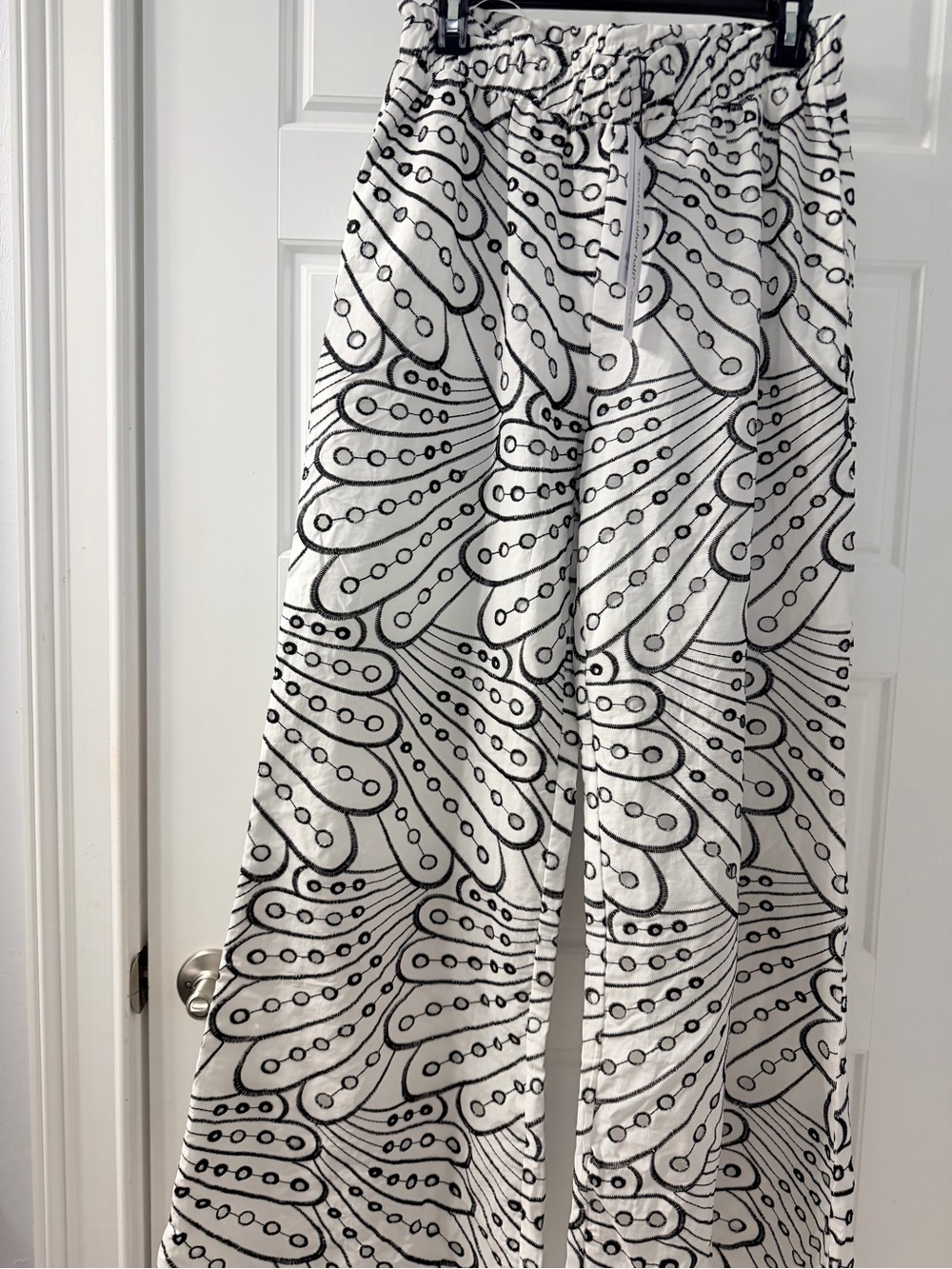 AKIRA White and Black Patterned Jumpsuit Pantsuit - Picture 5 of 11